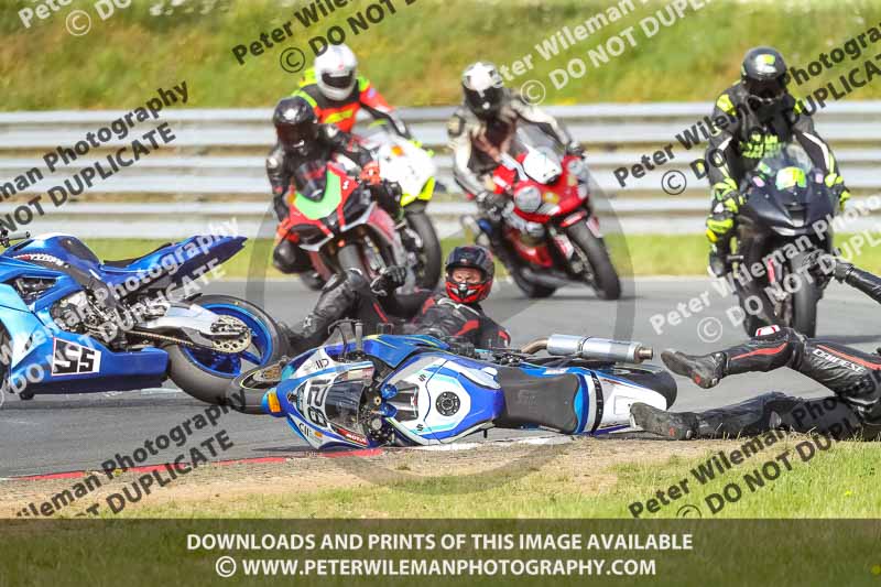 enduro digital images;event digital images;eventdigitalimages;no limits trackdays;peter wileman photography;racing digital images;snetterton;snetterton no limits trackday;snetterton photographs;snetterton trackday photographs;trackday digital images;trackday photos